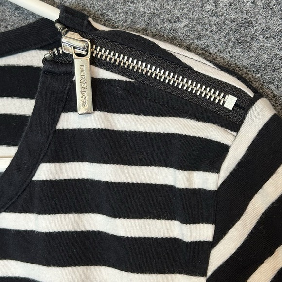 Michael Kors Women's 3/4 Sleeve Black/White Stripe Top - Picture 4 of 10